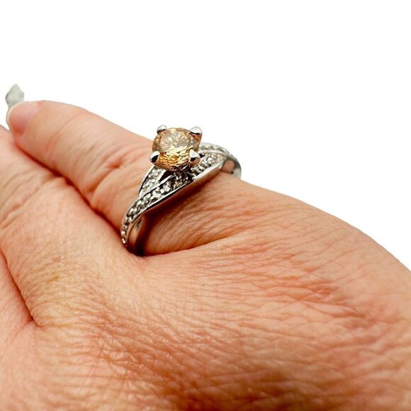 Womens Ring 10K White Gold Champagne Cubic Zirconia 3.9 Gram Size 7.5 - Picture 9 of 12
